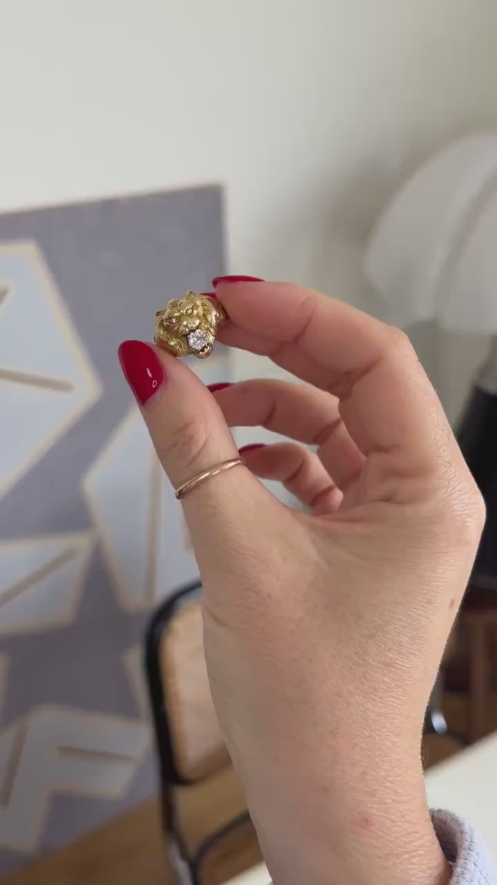 Antique Lion Ring Diamonds on Yellow Gold