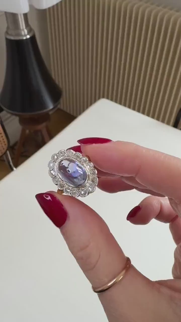 Ring Marguerite Ceylon Sapphire Cabochon 6.32 Cts and Diamonds on Yellow Gold