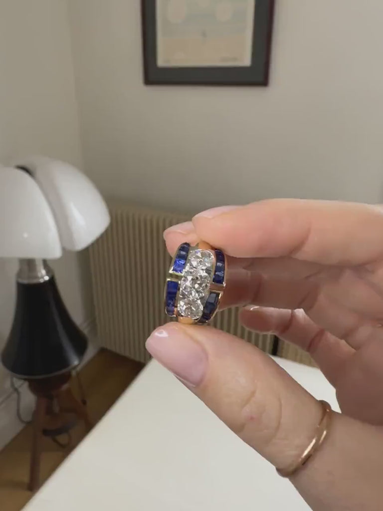 Ring Tank Diamonds 2,00 Cts and Calibrated Sapphires on Gold and Platinum