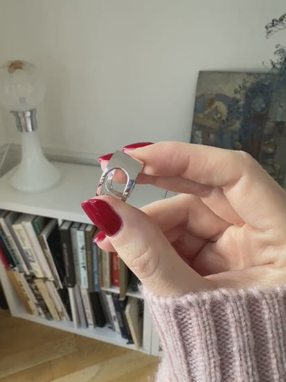 Pierre Cardin Space Age 70s white gold ring