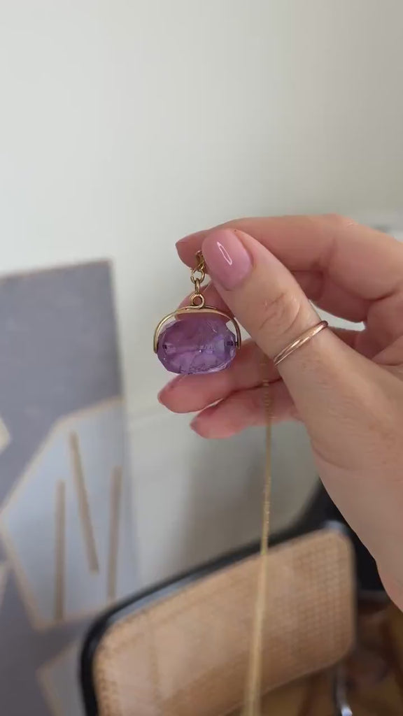 Antique Swivel Seal Pendant Amethyst on Yellow Gold