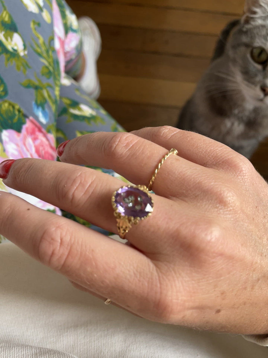 Amethyst flower and diamonds intaglio Victorian ring on gold