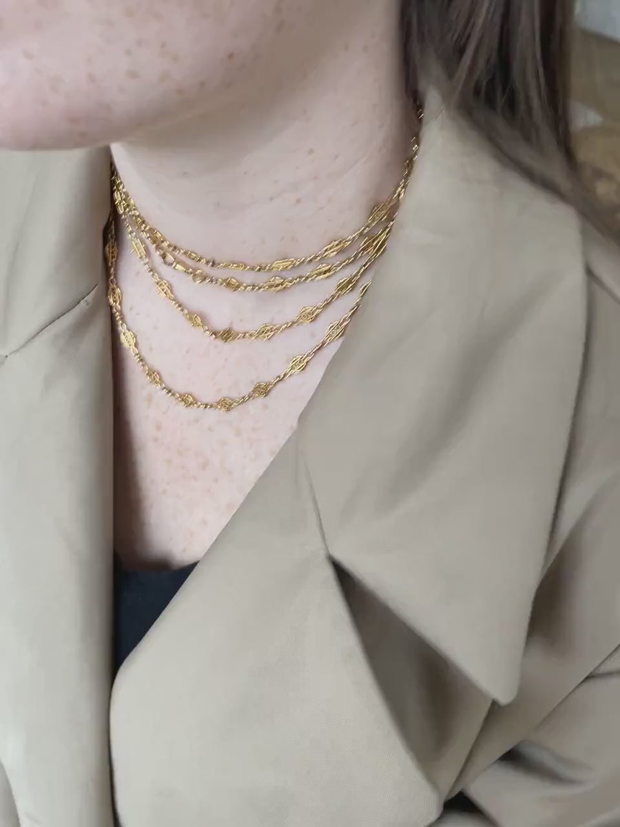 Necklace, long watch chain, in filigree pink gold