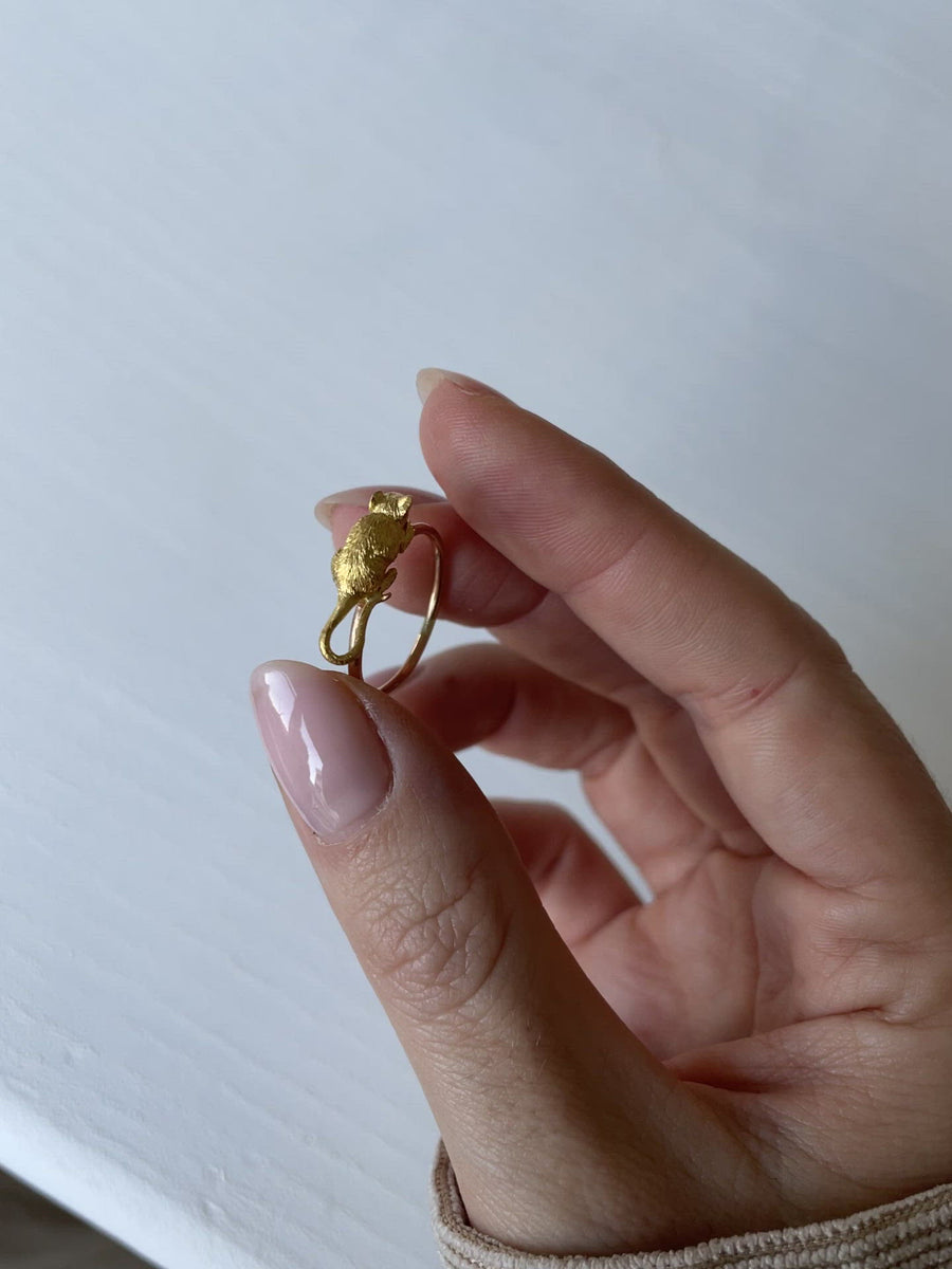 Antique Gold Mouse Ring