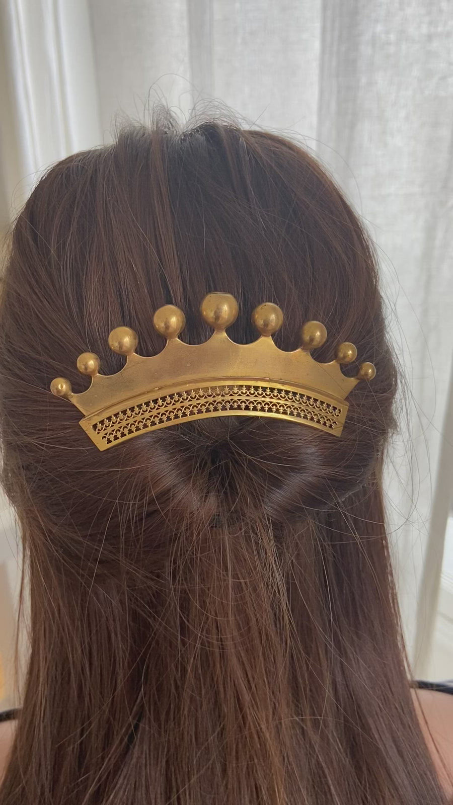 Antique crown hair comb