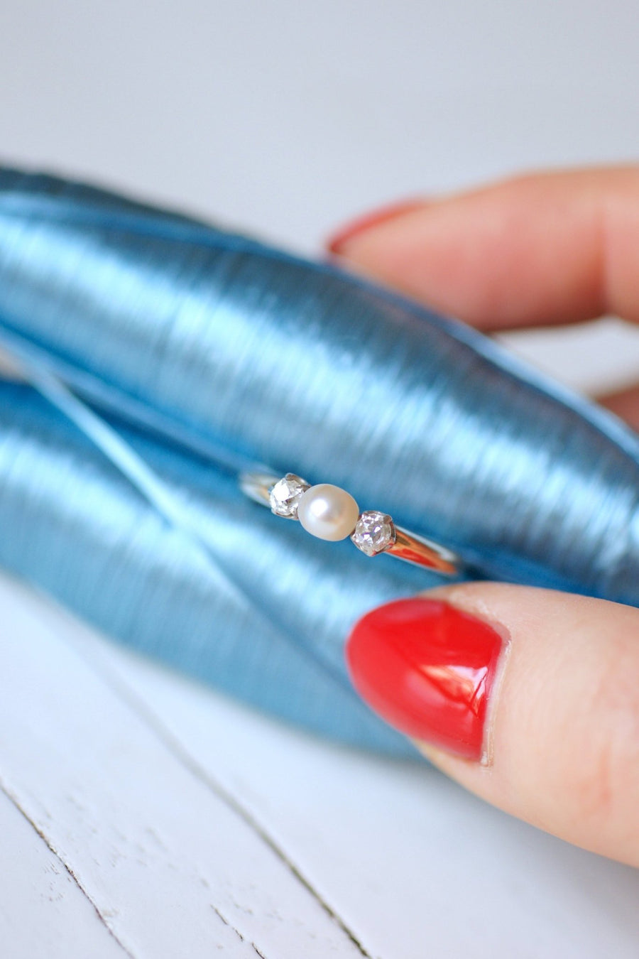 Antique wedding band ring in pink gold, platinum, fine pearl and diamonds - Galerie Pénélope