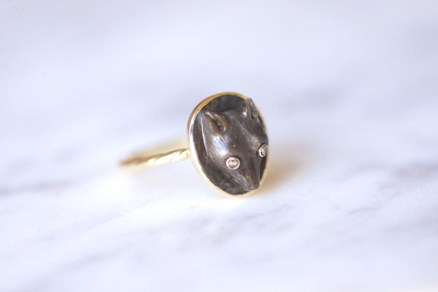 Antique fox cameo ring in labradorite and diamonds on gold - Galerie Pénélope