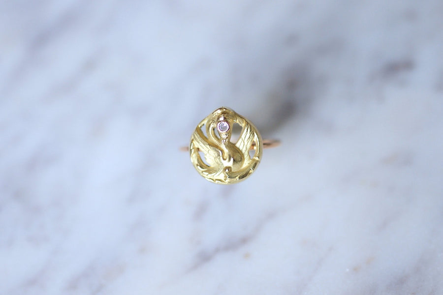 Antique yellow gold and diamond chimera dragon ring - Galerie Pénélope