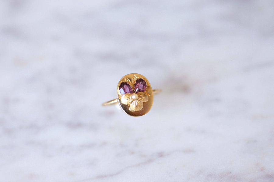 Antique gold pansy flower and amethysts ring - Galerie Pénélope