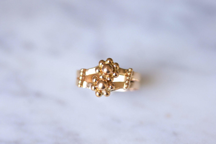 Antique flowers and balls ring in 18Kt gold - Galerie Pénélope