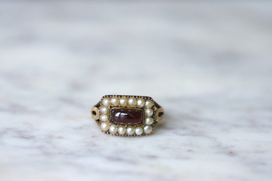 Antique garnet and pearl ring - Penelope Gallery