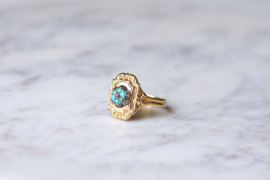 Yellow gold, turquoise and diamond antique plate ring - Galerie Pénélope