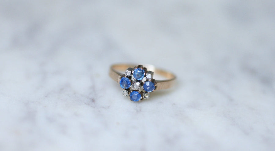 Antique sapphire and diamond ring on rose gold - Galerie Pénélope