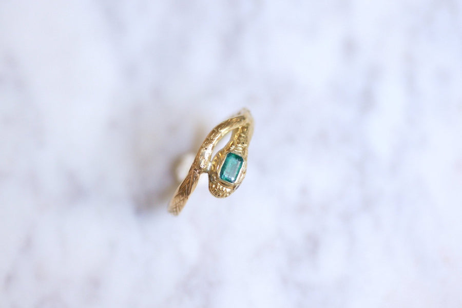 Antique gold, emerald and diamonds snake ring - Galerie Pénélope