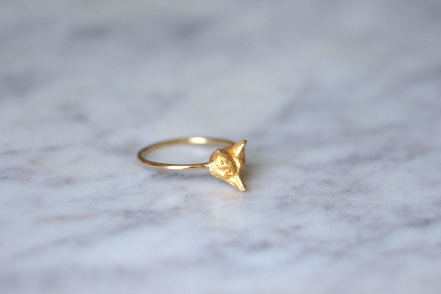 Antique gold fox head ring - Penelope Gallery