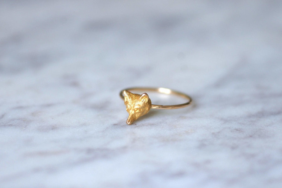 Antique gold fox head ring - Penelope Gallery