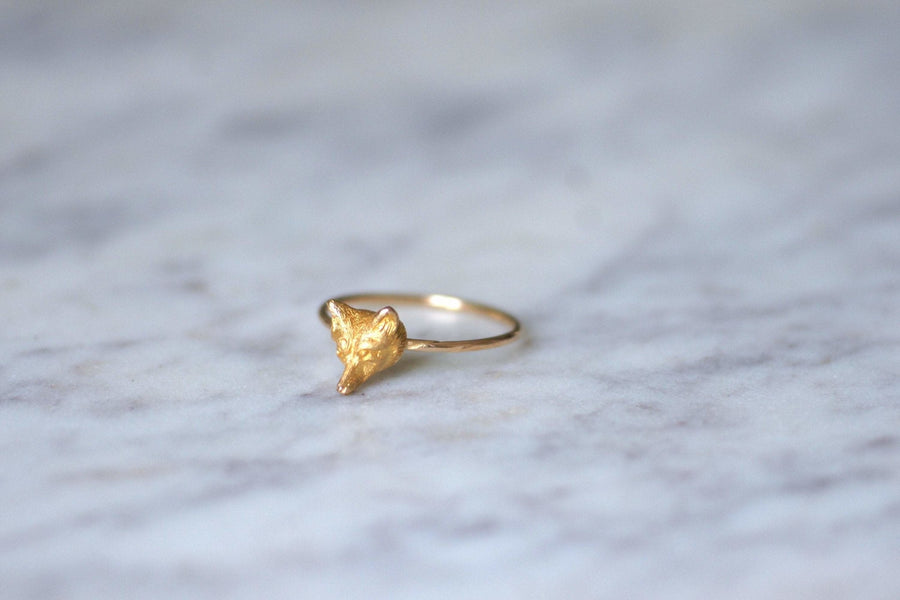 Antique gold fox head ring - Penelope Gallery