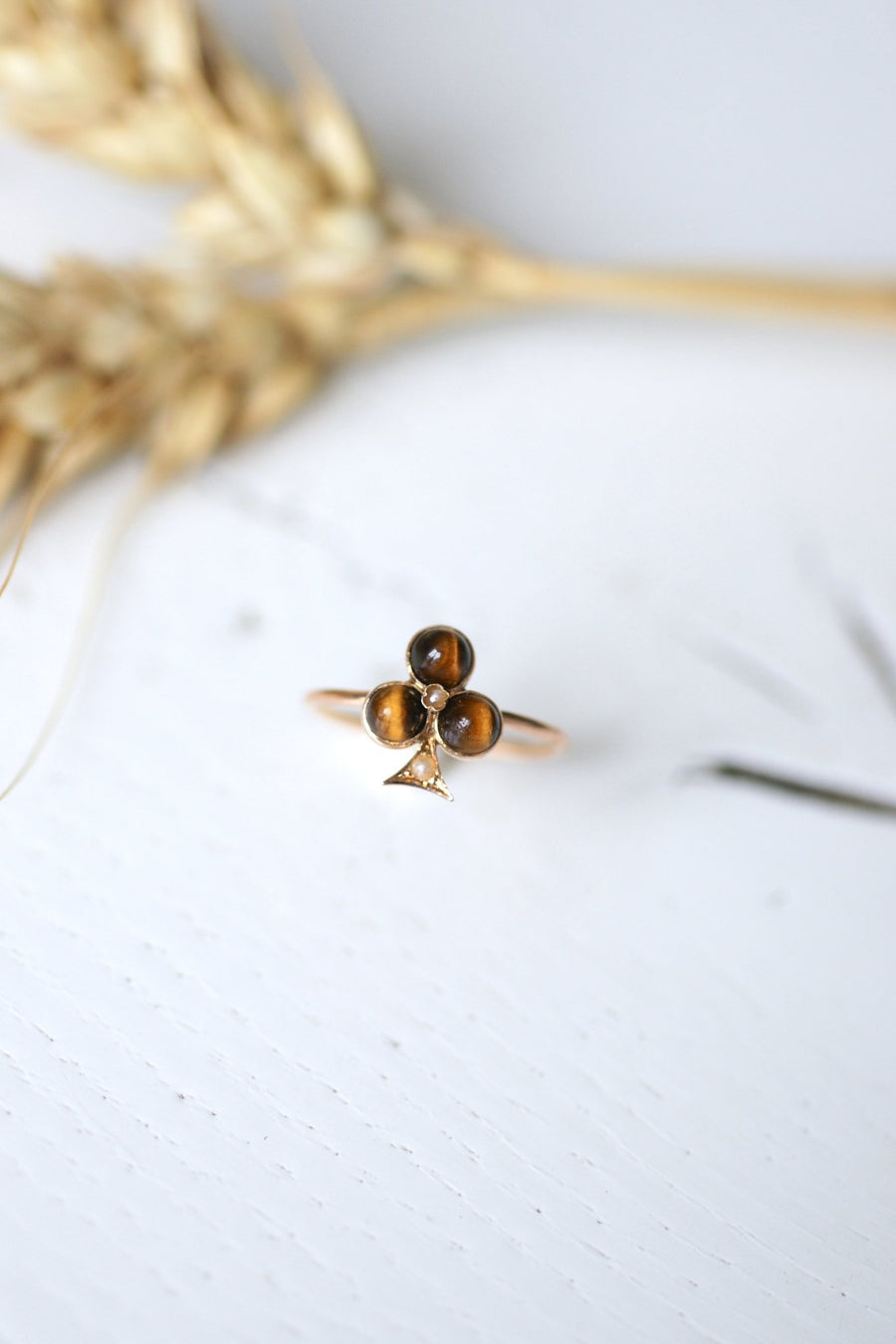 Antique rose gold clover, tiger eye quartz ring - Galerie Pénélope