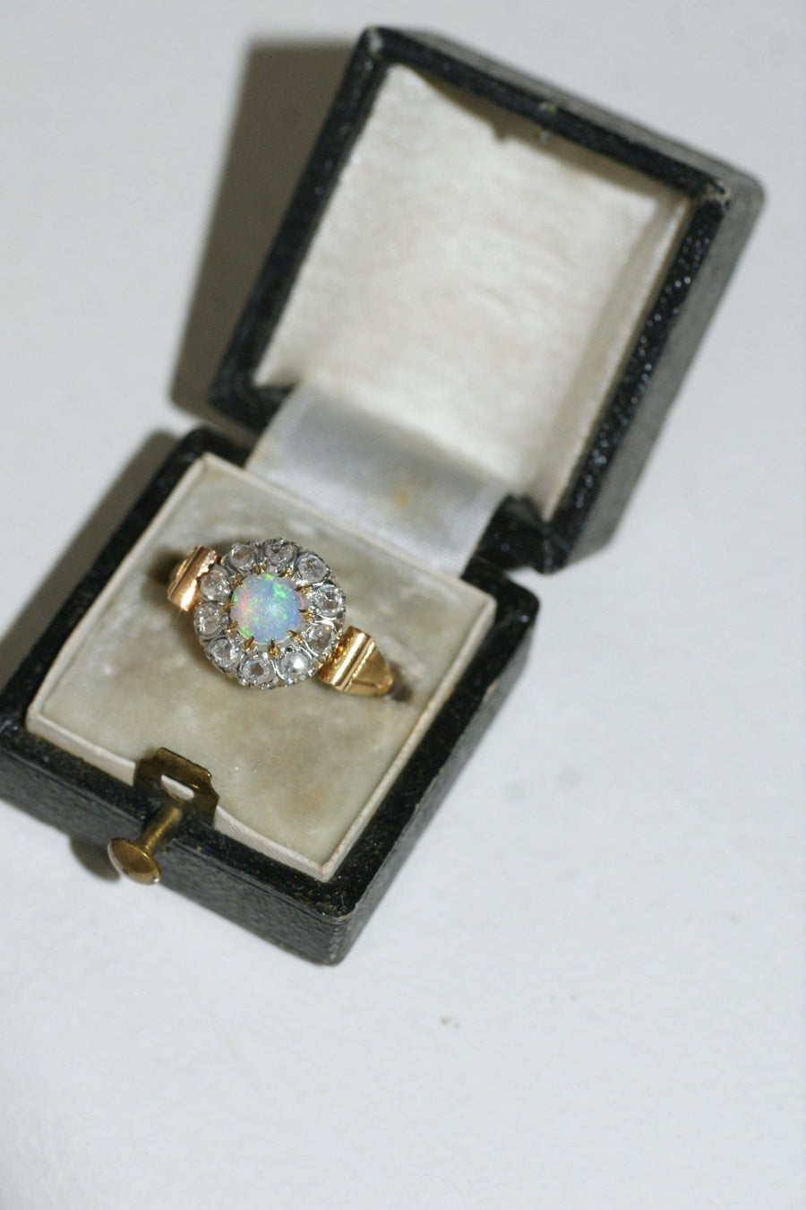 Art Deco diamond opal daisy ring - Penelope Gallery