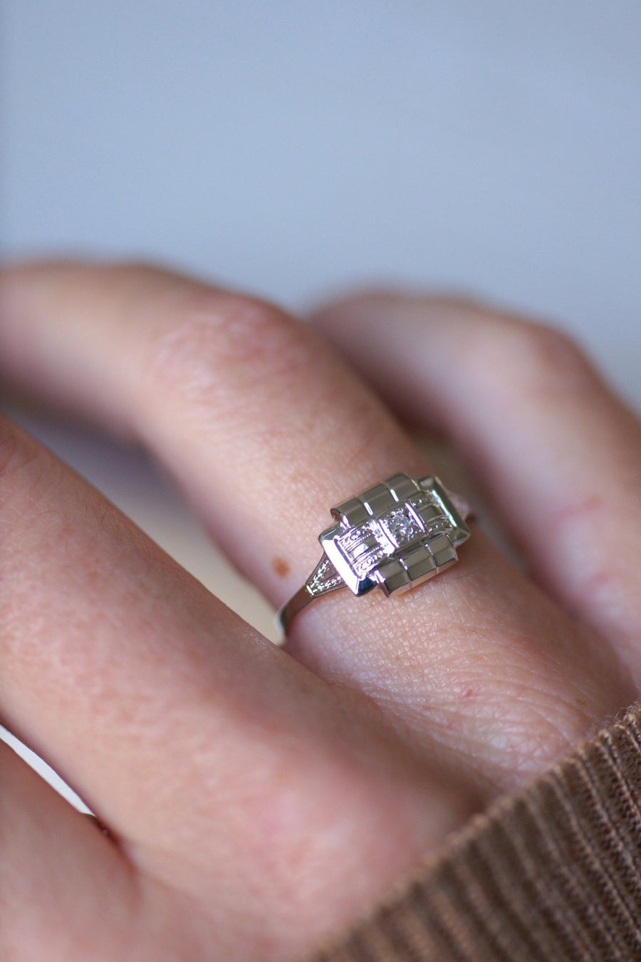 Art Deco white gold and diamond ring - Penelope Gallery