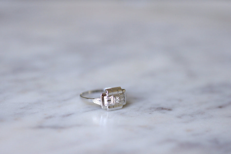 Art Deco white gold and diamond ring - Penelope Gallery