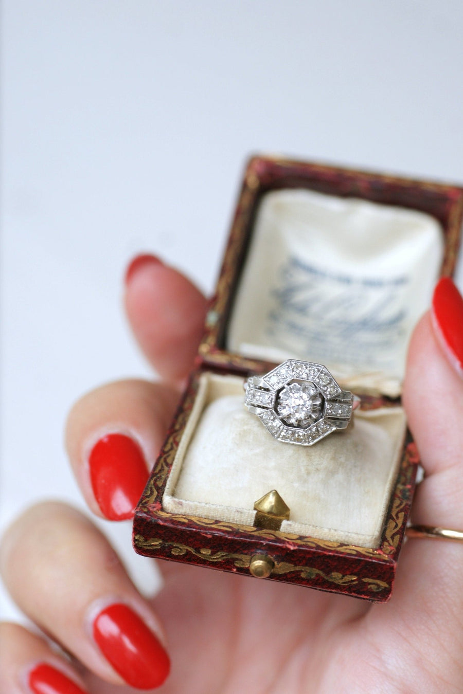 Art Deco Ring, Gold, Platinum and Diamonds - Penelope Gallery