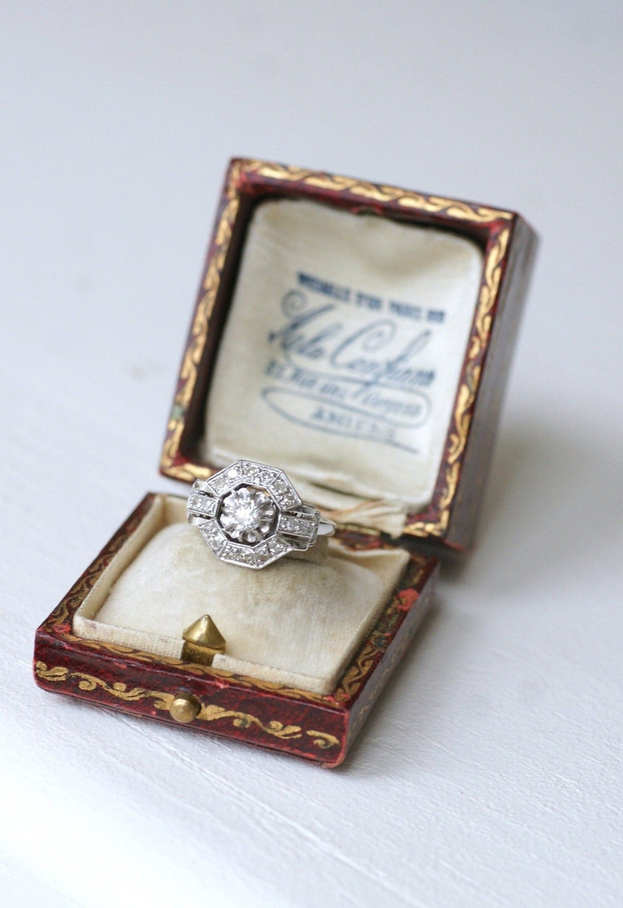 Art Deco Ring, Gold, Platinum and Diamonds - Penelope Gallery