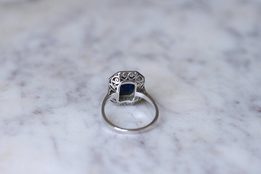 Art Deco sapphire ring with diamonds - Penelope Gallery