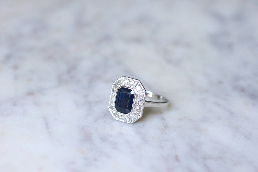 Art Deco sapphire ring with diamonds - Penelope Gallery