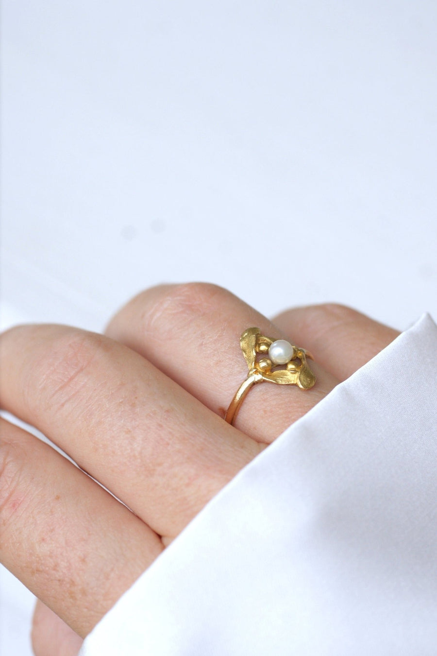 Art Nouveau mistletoe, gold and pearl ring - Penelope Gallery