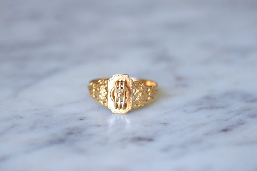 Antique pink gold band ring - Penelope Gallery
