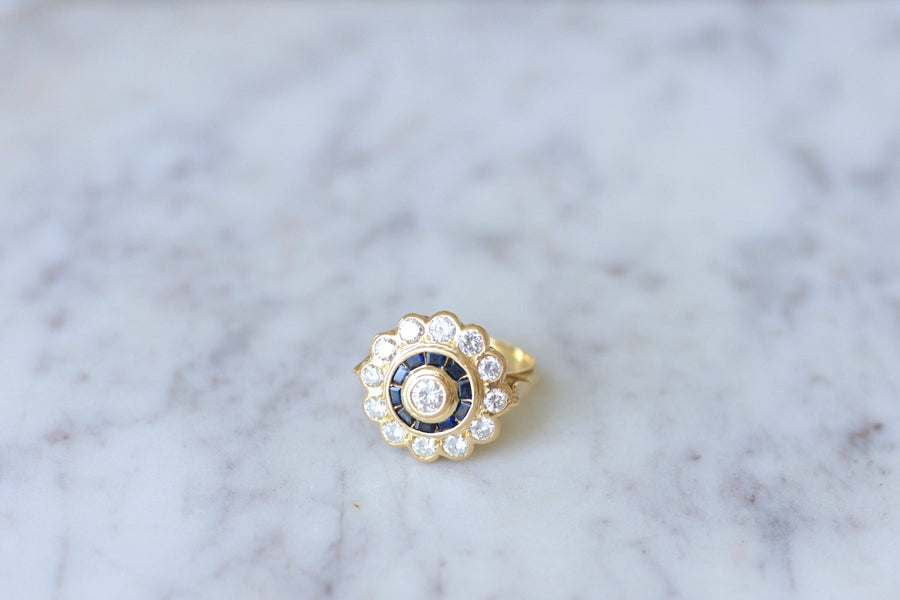 Art Deco style diamond and sapphire target ring - Galerie Pénélope