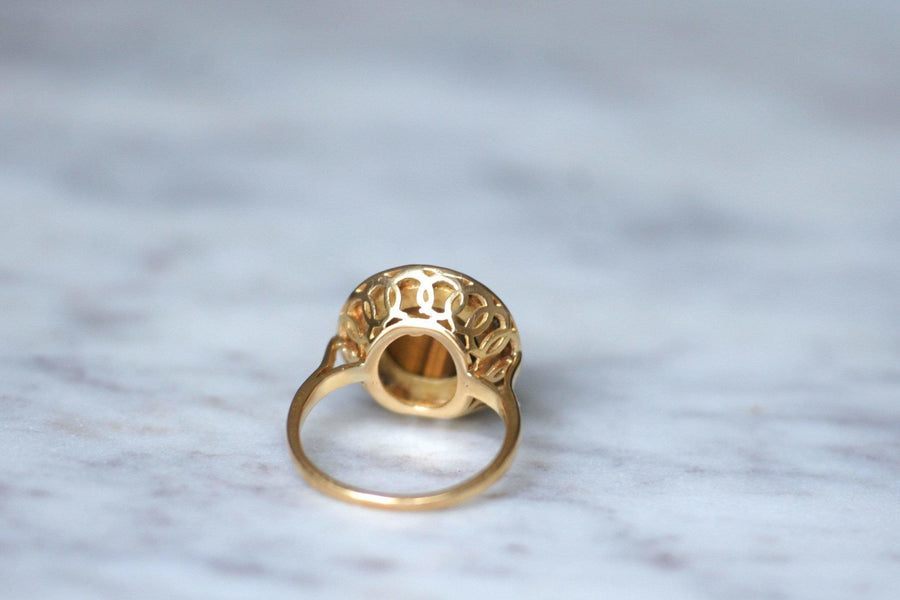 Vintage yellow gold and tiger eye quartz cocktail ring - Penelope Gallery