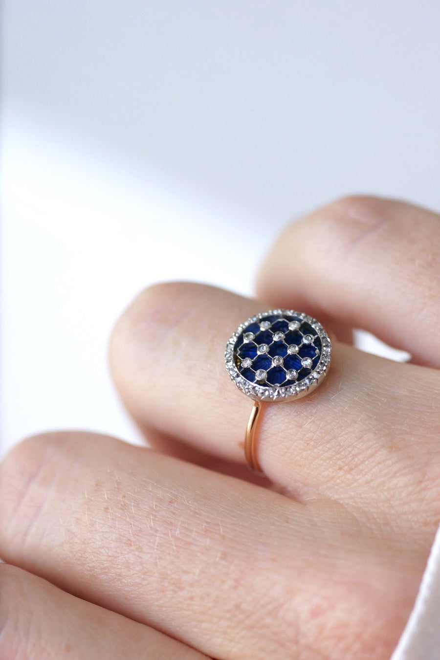Checkerboard ring, enamel and diamonds on gold and platinum - Penelope Gallery