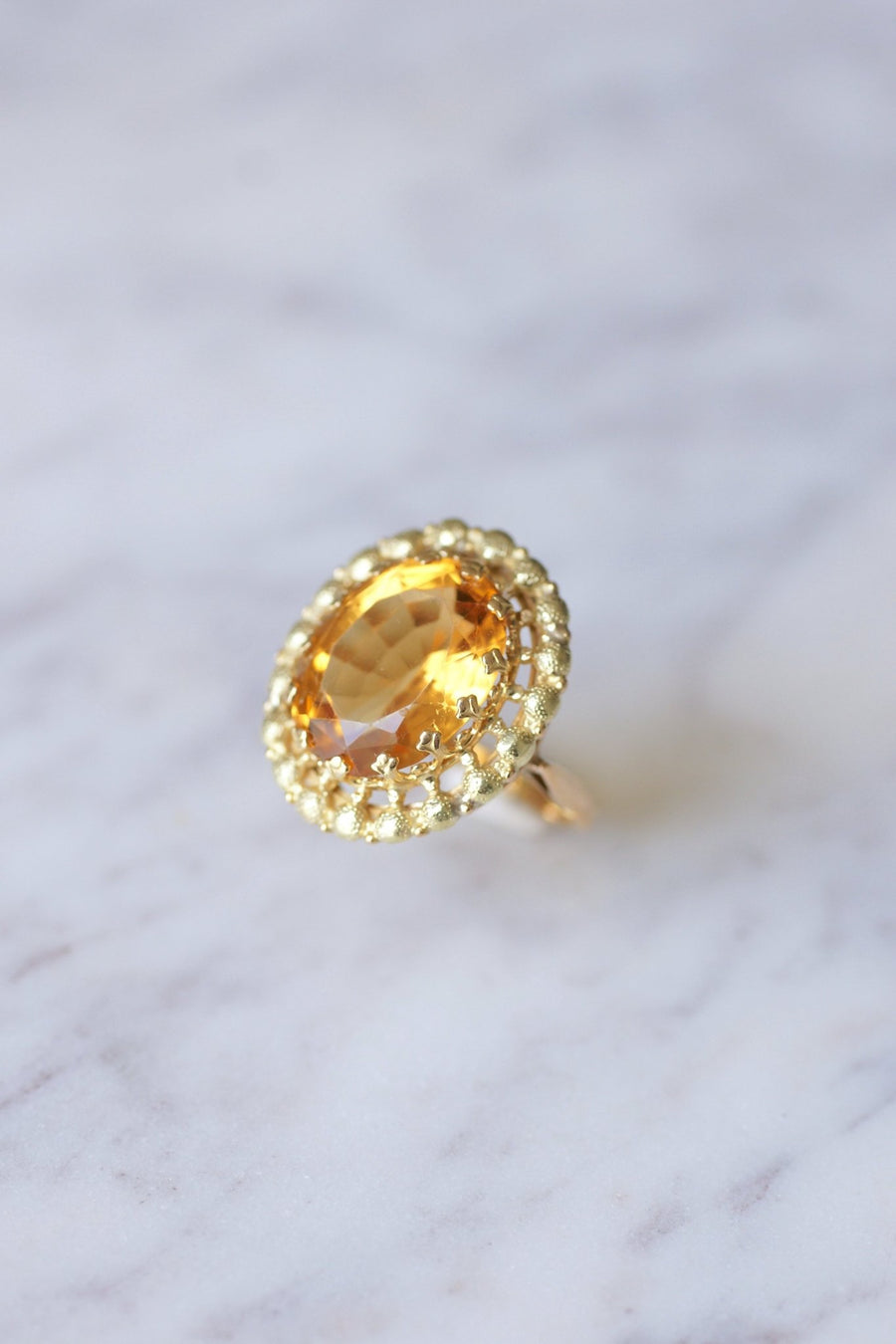 Antique citrine cocktail ring on 18Kt yellow and green gold - Galerie Pénélope