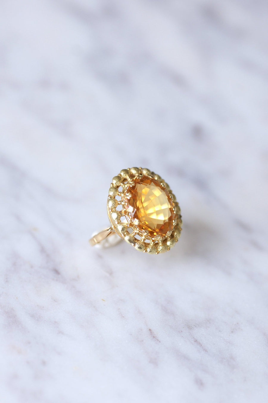 Antique citrine cocktail ring on 18Kt yellow and green gold - Galerie Pénélope