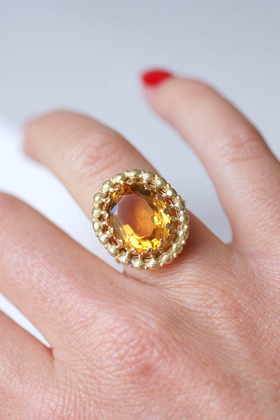 Antique citrine cocktail ring on 18Kt yellow and green gold - Galerie Pénélope