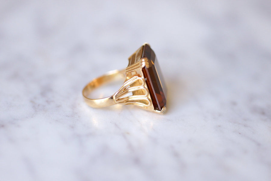 Vintage 17 Cts Madeira citrine cocktail ring on 18Kt yellow gold - Galerie Pénélope