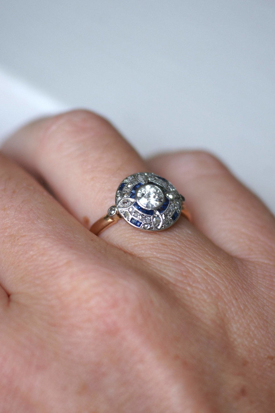 Art Deco sapphires and diamonds engagement ring - Galerie Pénélope