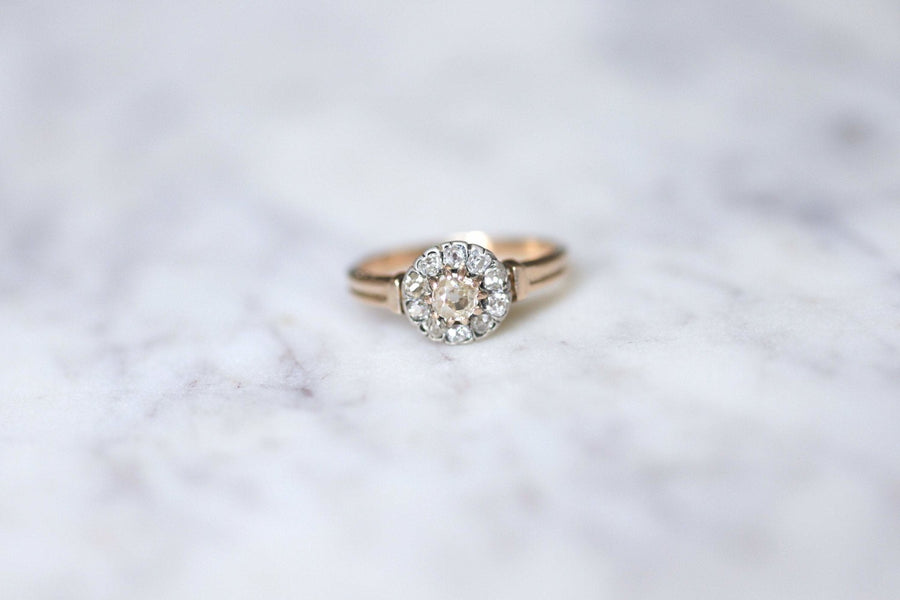 Antique daisy diamond engagement ring - Penelope Gallery