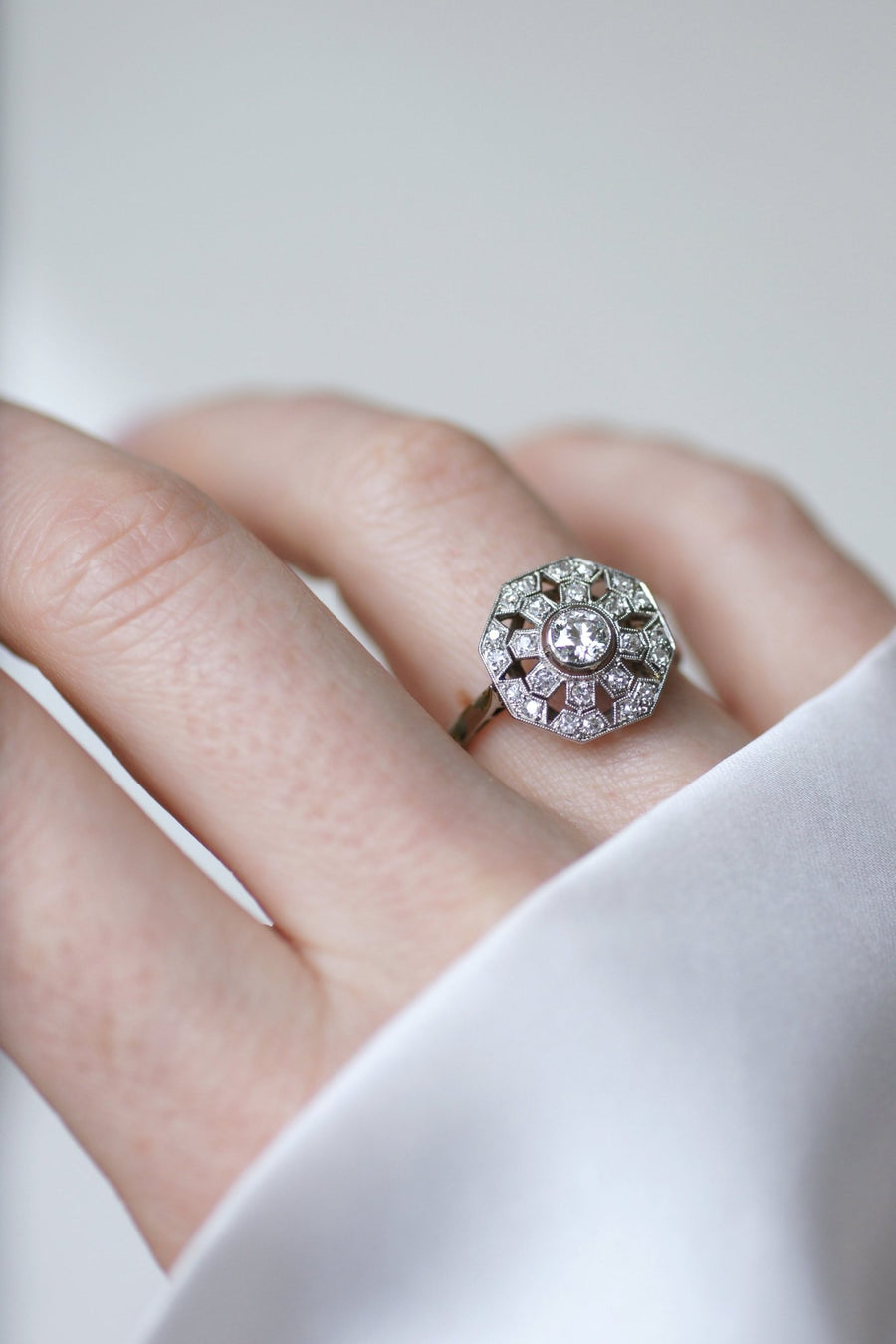 Octagonal Art Deco diamond ring - Galerie Pénélope