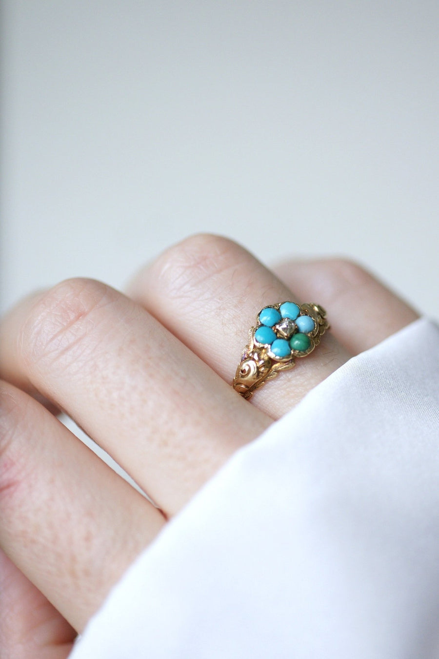 Antique turquoise and diamond flower ring - Galerie Pénélope