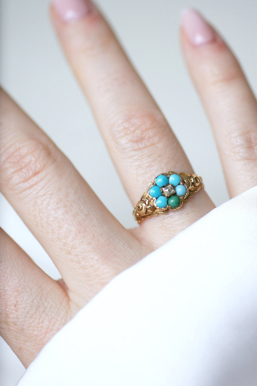 Antique turquoise and diamond flower ring - Galerie Pénélope