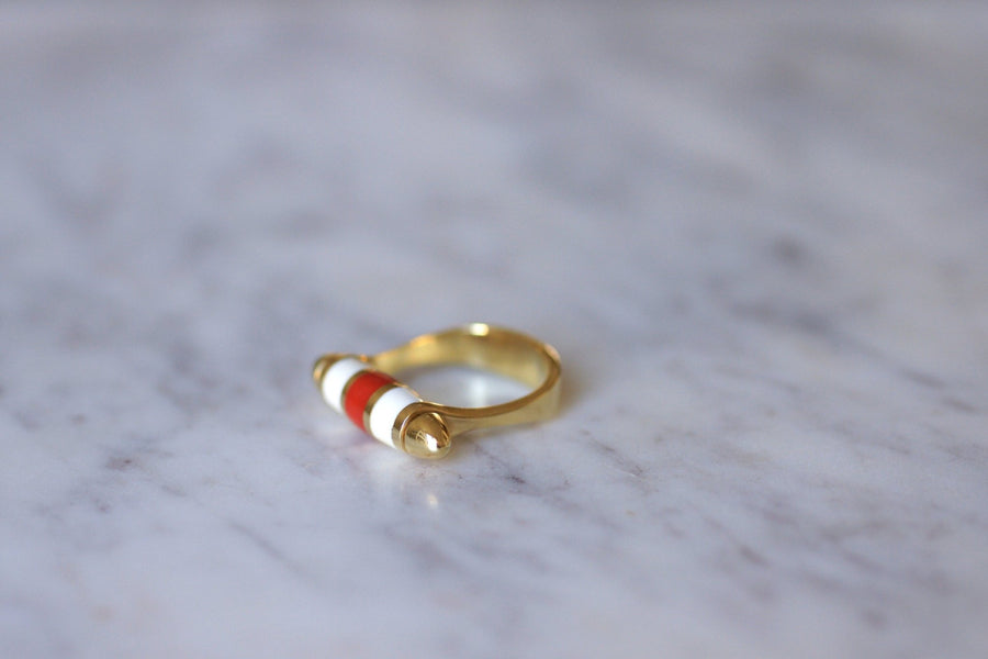 Modernist gold and coral spindle ring - Penelope Gallery