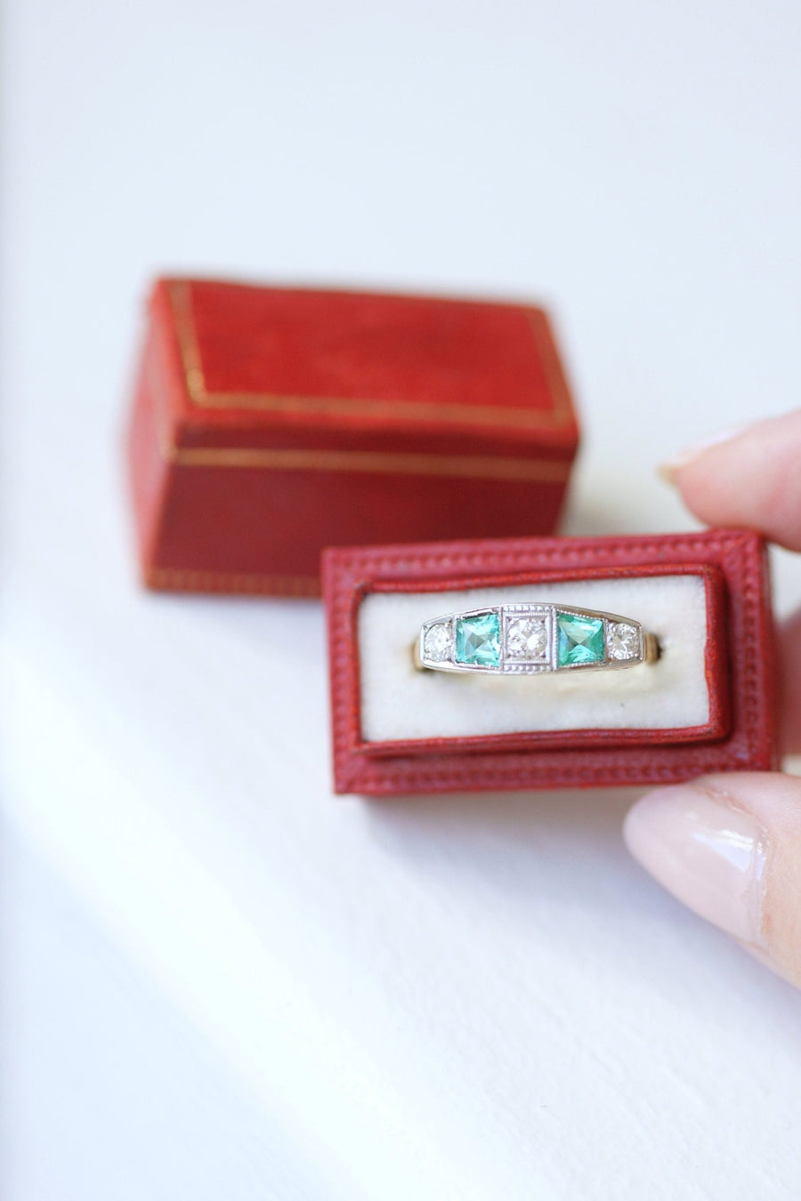 Diamond and emerald garter ring - Penelope Gallery