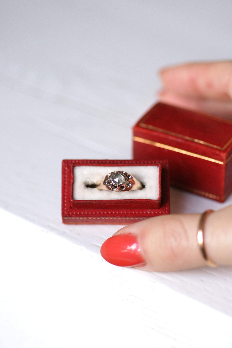 Antique Victorian gold and diamond rush ring - Galerie Pénélope