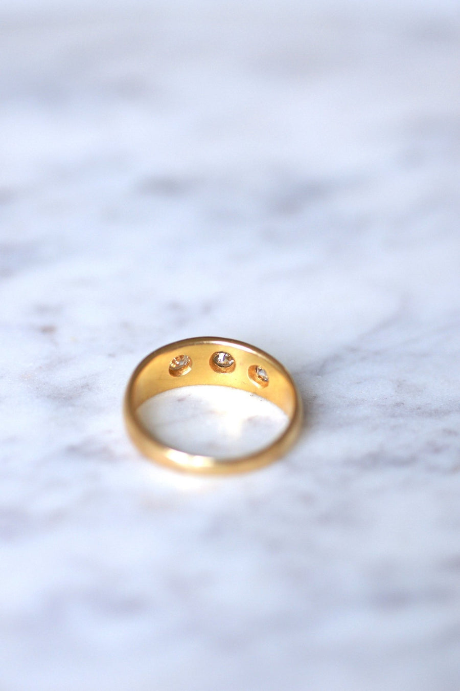 18Kt yellow gold and three diamonds Victorian rush ring - Galerie Pénélope