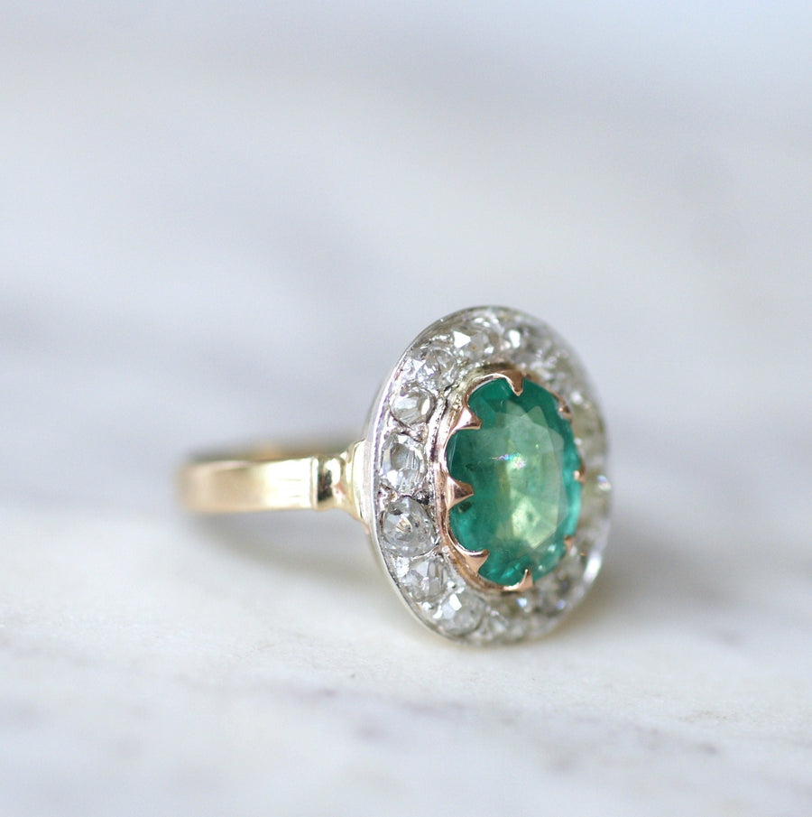 Emerald daisy ring with diamonds - Penelope Gallery