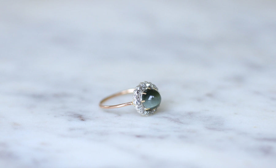 Cat's eye daisy ring - Penelope Gallery