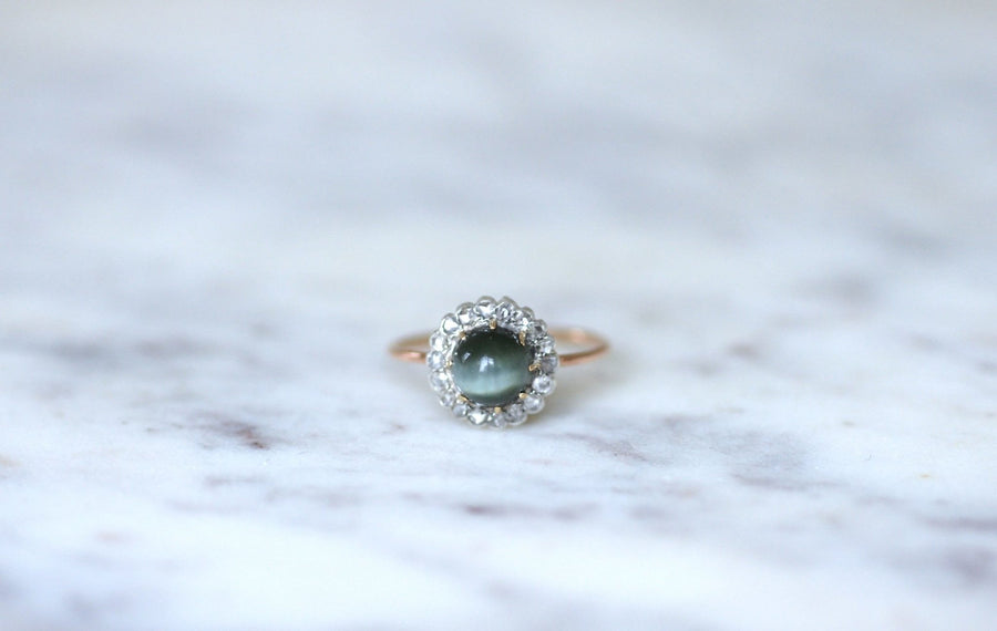 Cat's eye daisy ring - Penelope Gallery